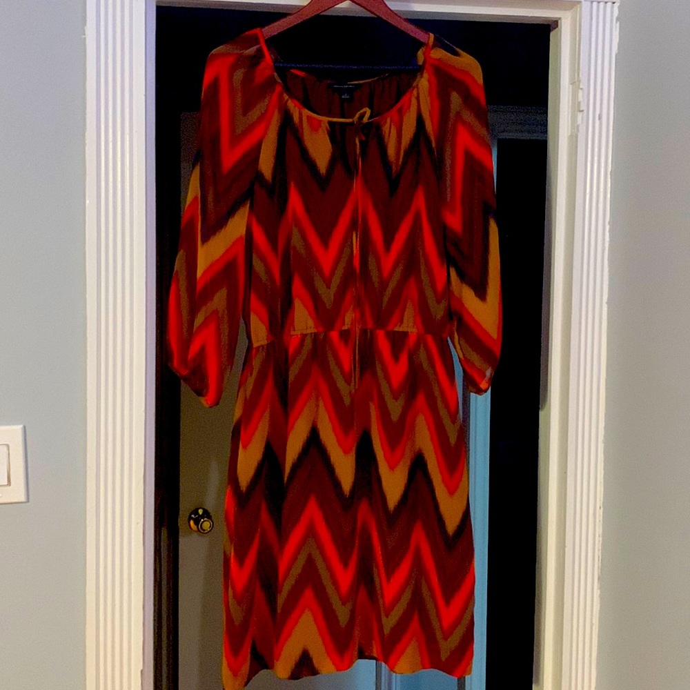 Ling sleeve short dress with beautiful colors.
